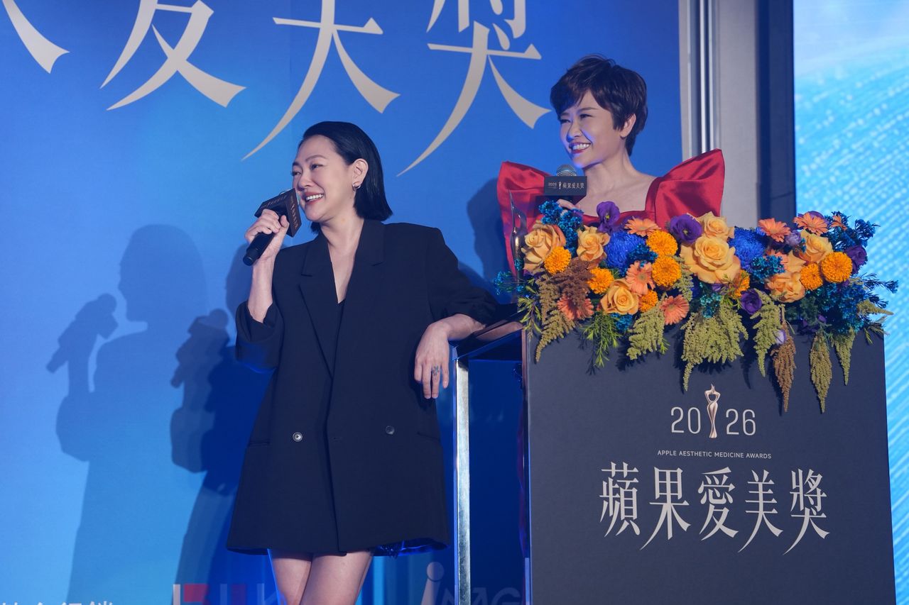 獨家|小S認了容貌焦慮!曝年輕時曾自認比大S美