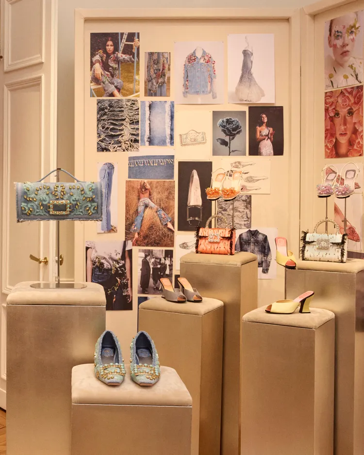 ROGER VIVIER 2027春夏系列。品牌提供