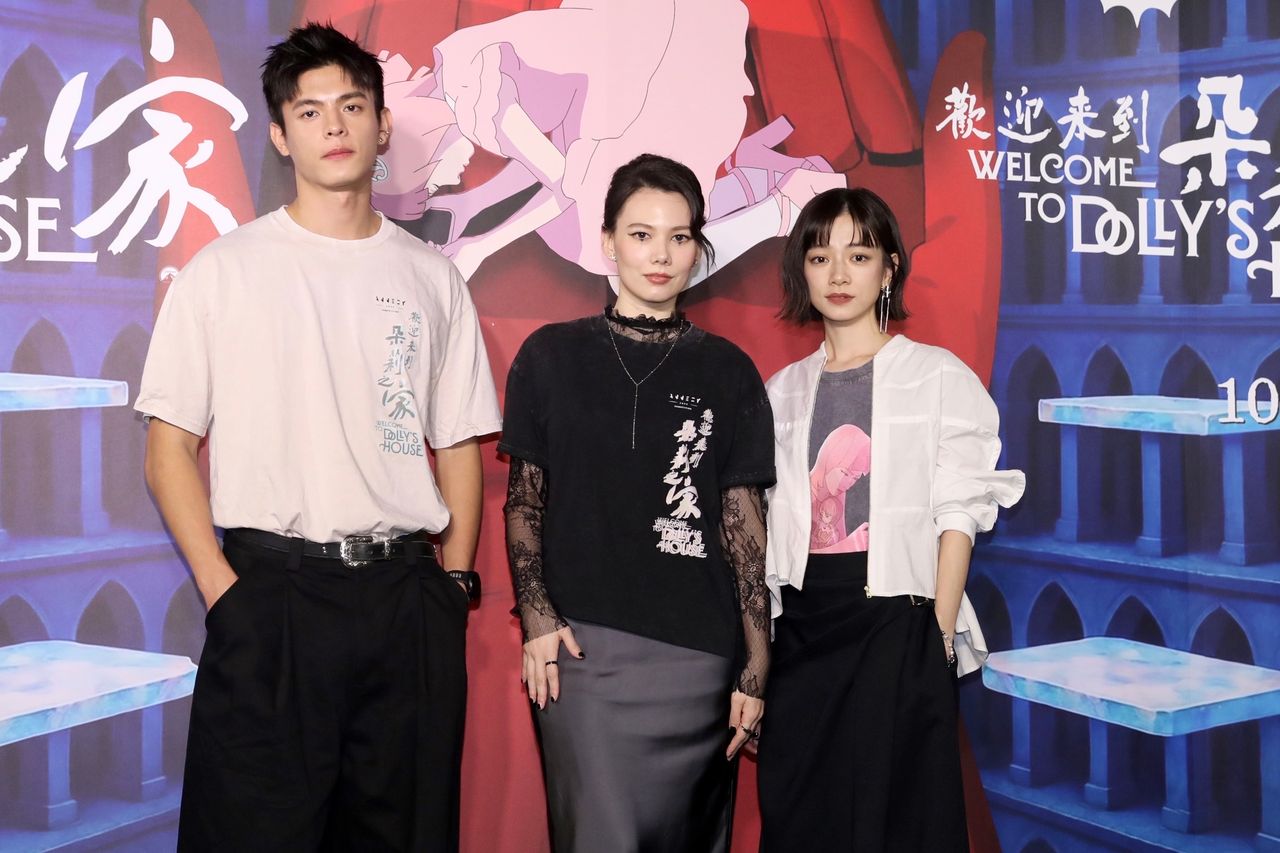 白痴公主被自己造型醜到!紀培慧私藏50公分長髮放床頭櫃