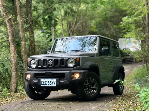 SUZUKI Jimny Day 10月31日台中麗寶登場　限量聯名商品、CARRY餐車同步現身