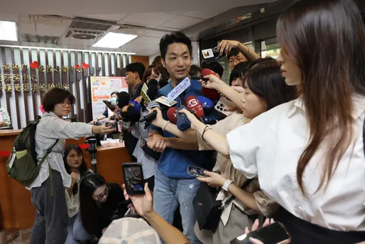 臉書遭50萬則留言洗版　蔣萬安：民進黨大罷免早創紀錄