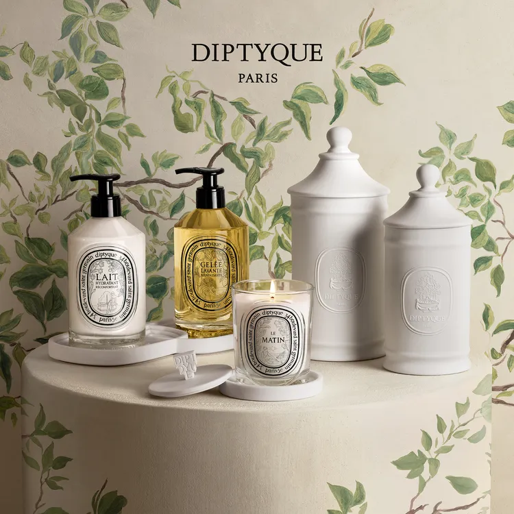 Diptyque白色儲物罐，台北101形象旗艦店限定，中款6700元、小款6000元。品牌提供