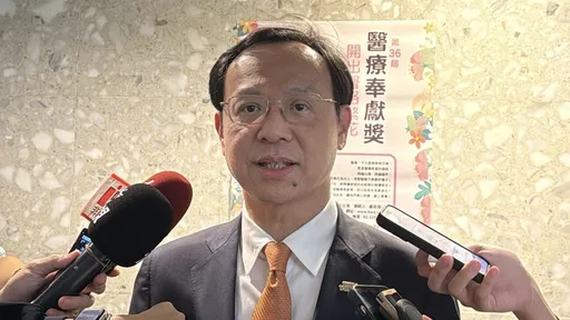 老人免健保費「石崇良失眠了」　提數據直指重創世代正義