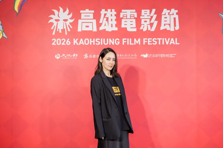 霧島麗香拜廟求得獎。高雄電影節提供