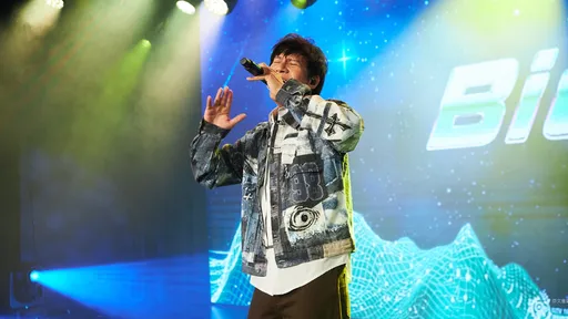 金曲歌王驚喜現身國際晚宴　搶先首唱新歌全場嗨翻