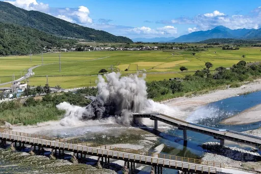 國軍花防部戰鬥工兵連爆破明里大橋　提升支援作戰能力