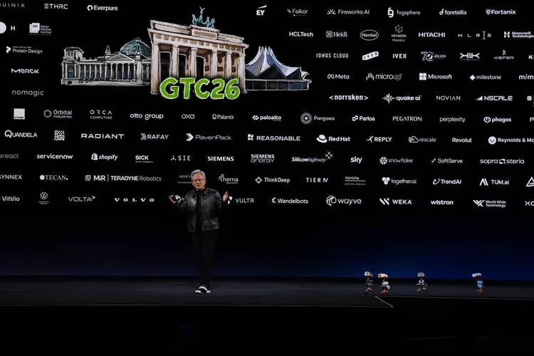 輝達執行長黃仁勳於GTC Berlin發表主題演講。NVIDIA提供
