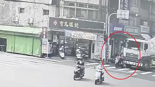 台中水泥車右轉撞機車　夫妻檔1死1傷！疑視線死角釀禍