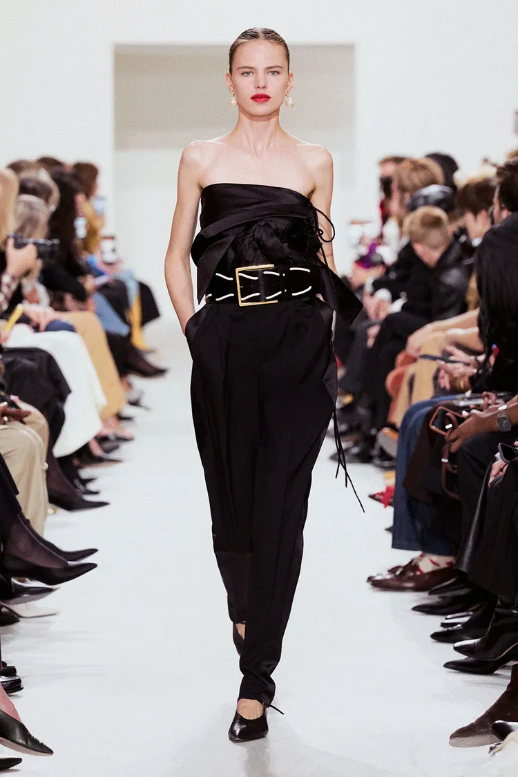 CELINE 2027春夏系列。品牌提供