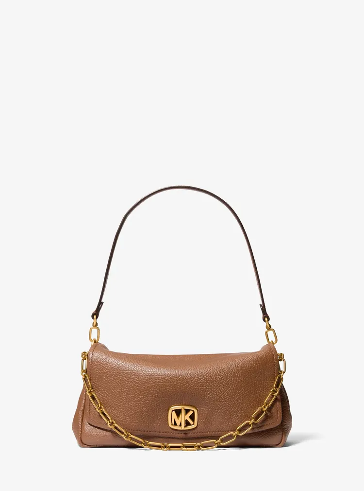 MICHAEL KORS Bryant棕色鍊帶包，1萬4300元。品牌提供