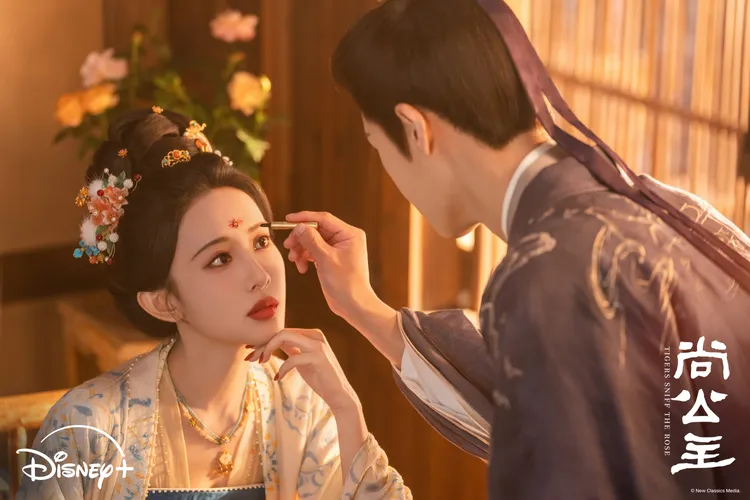 孟子義化身霸氣公主挑逗李昀銳。Disney+提供