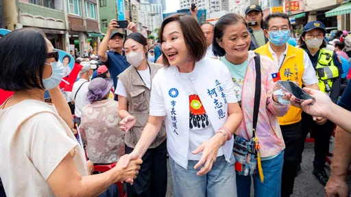 「神明指示高雄出女市長」　歐巴桑一句話讓柯志恩驚喜