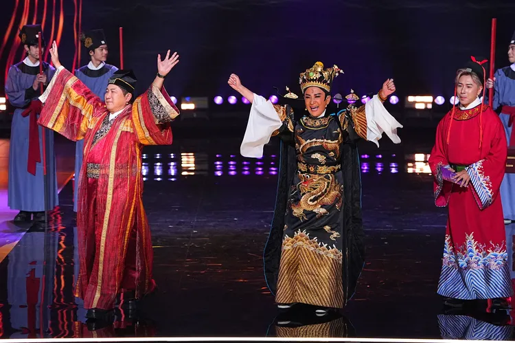 胡瓜、陳亞蘭、歐漢聲擔任頒獎嘉賓。三立提供