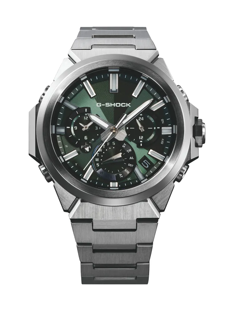 G-SHOCK GST-W1000D-3A，2萬2000元。品牌提供