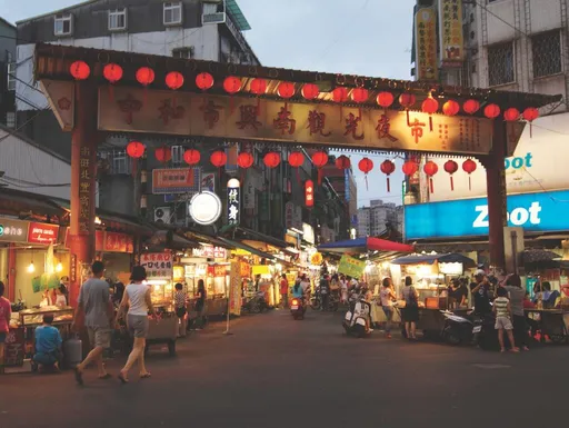 南勢角興南夜市攤位凋零　昔人潮爆滿不輸樂華夜市