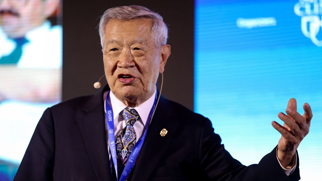華人神探李昌鈺骨灰 「一半葬中國、一半葬美國」