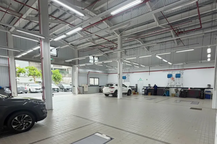 Hyundai宜蘭3S展示服務中心設有專屬交車房，提供新車交付空間，並同步擴充原廠保養維修服務量能。業者提供
