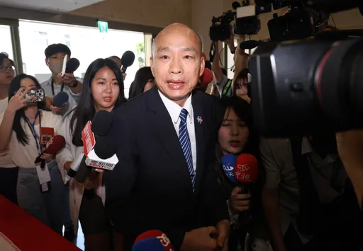 韓國瑜批不副署讓民主「腎虛」　卓榮泰：靠韓院長提補藥