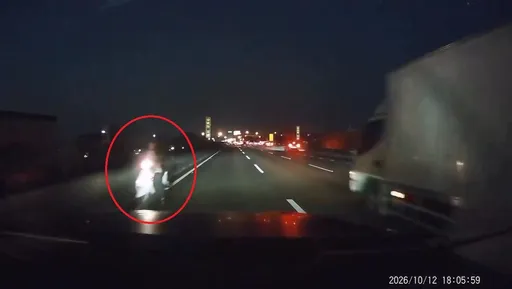 台中阿伯酒後騎機車誤闖國道　內側車道逆向行駛嚇壞用路人