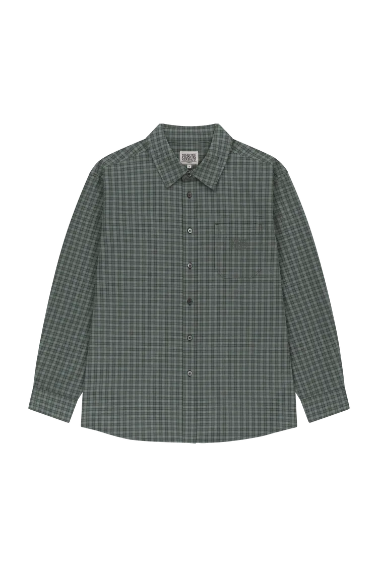 M+FG經典LOGO OVERSIZED格紋襯衫，4290元。品牌提供