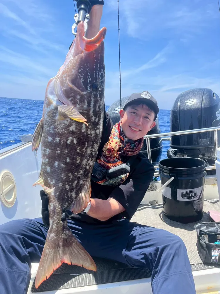 田舞陽接連中大魚。三立提供