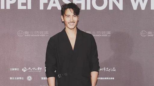 偶像劇男神國慶發聲力挺民主！「你祝你的祖國，我祝我的國家生日快樂」