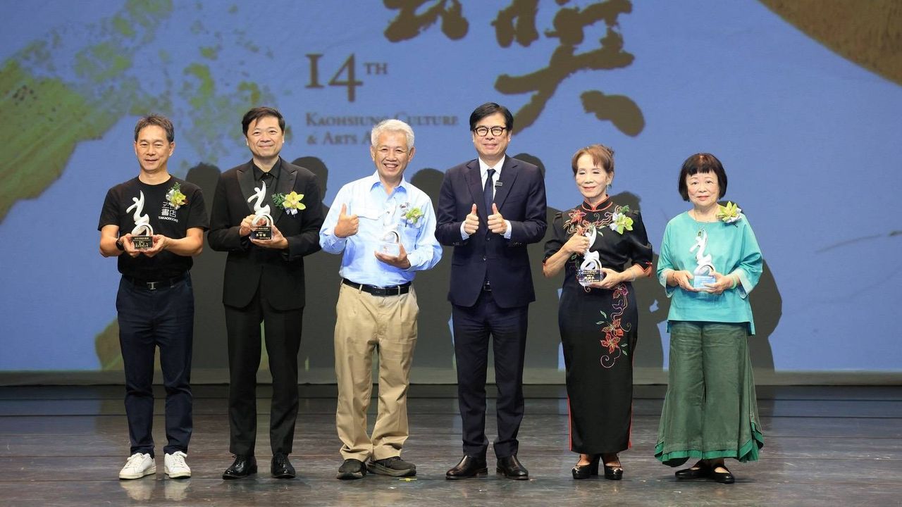 高雄文藝獎表揚5組藝文人士及團體 首見攝影、女性文學家與獨立書店獲獎