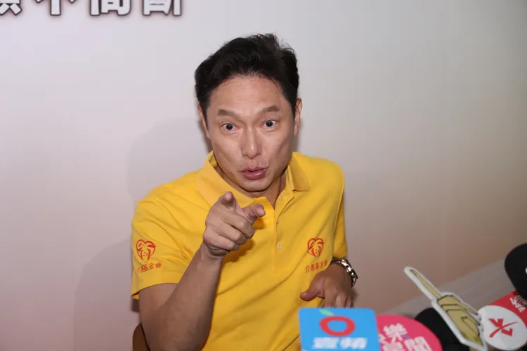 謝祖武對兒子很嚴格。莊宗達攝
