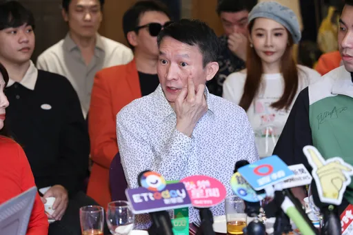 秦楊開餐廳一個半月收攤賠百萬！眼疾又罹癌消沉2個月：想去死