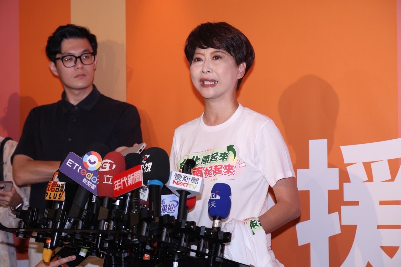 台南市長選戰最新民調出爐!陳亭妃59.4%支持度、謝龍介22.6%支持度