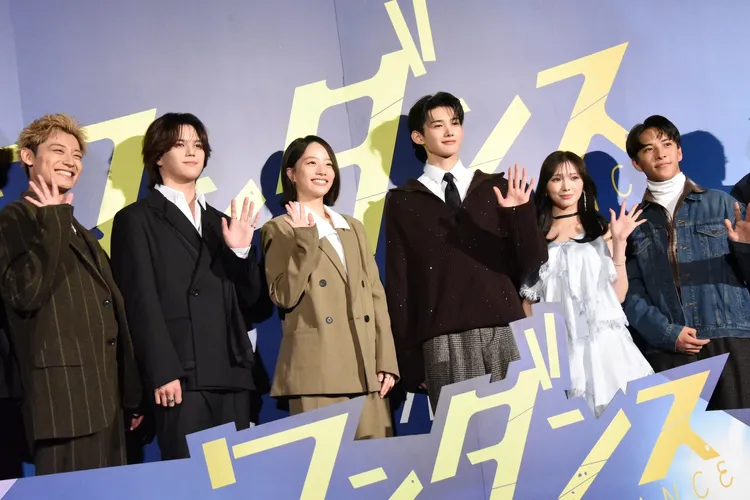 高松Aloha（左起）、RAN、池端杏慈、JO、山口綺羅、TSUKKI今天出席《WONDANCE—熱舞青春—》東京首映會。翻攝natalie