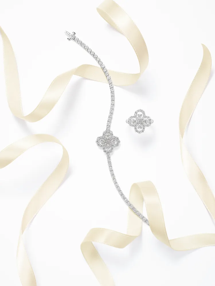 海瑞溫斯頓鑽石心環 Diamond Loop系列鑽石手鍊。品牌提供