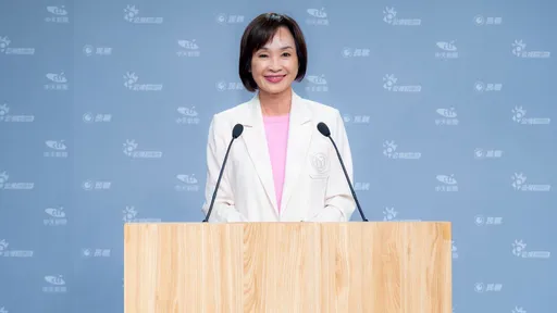 高市長辯論　柯志恩噹賴瑞隆「不要去背稿子」